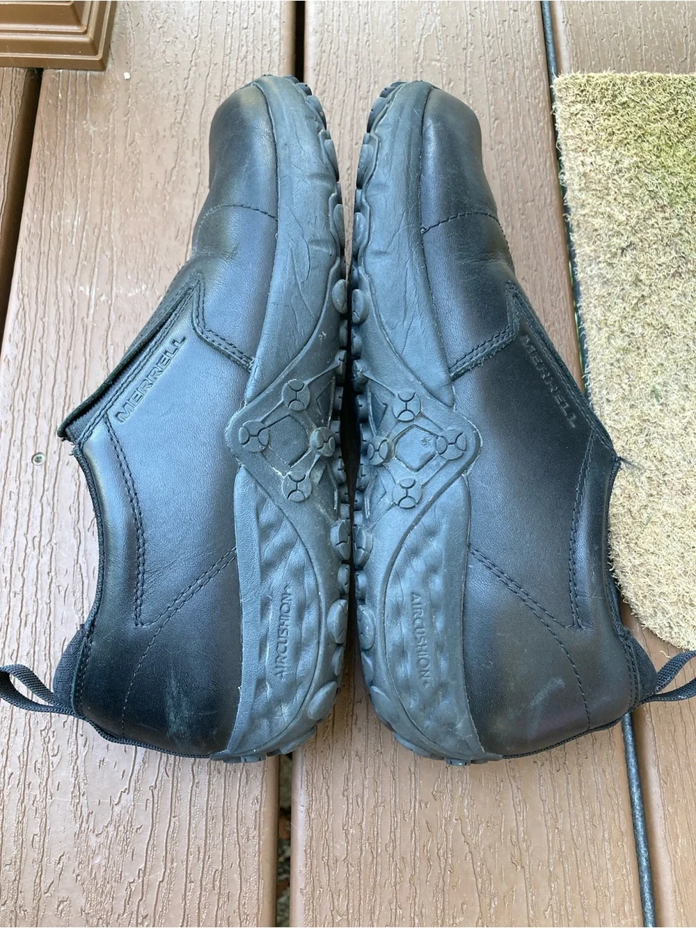 Merrell size 9 Men’s Jungle Moc Air Cushion Pro black slip on shoes